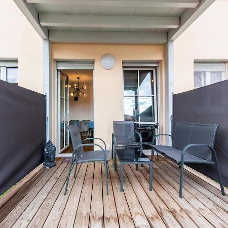 Apartment With Terrace In An Ideal Location Haunsheim Extérieur photo