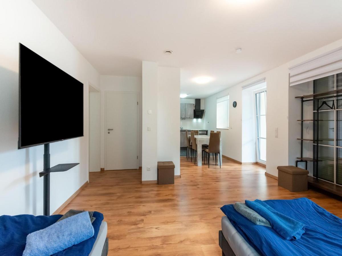 Apartment With Terrace In An Ideal Location Haunsheim Extérieur photo